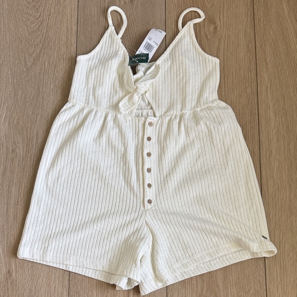Roxy Dresses & Skirts - Roxy Cream Knit Romper